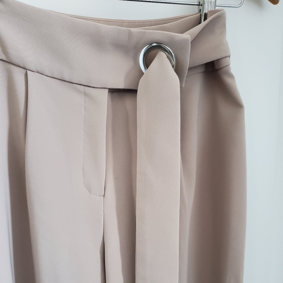 NWOT Dynamite Belted Nude Culottes - Picture 3 of 5